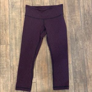 Lululemon cropped leggings